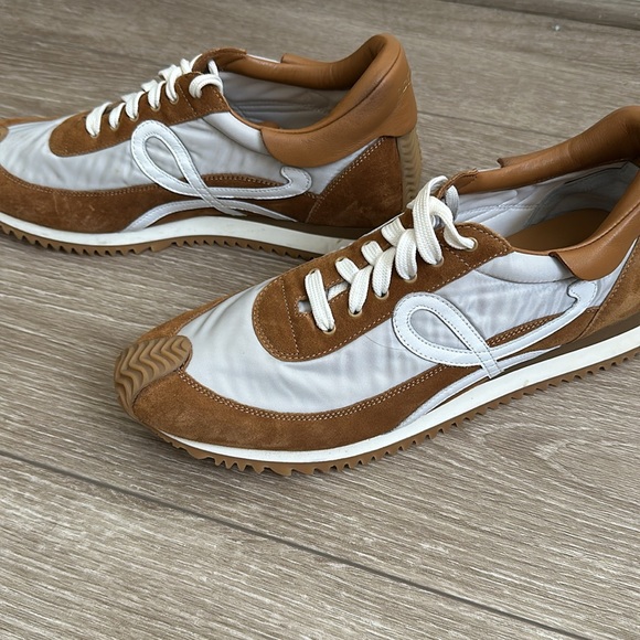 Loewe Suede flow runner sneakers - Picture 9 of 10